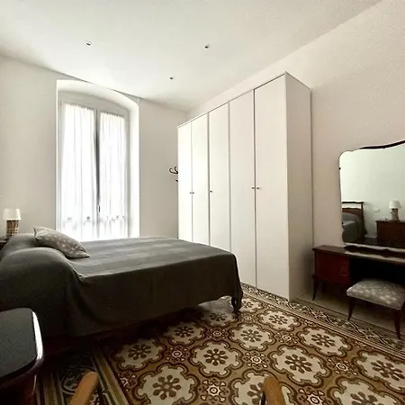 Acatoa - Spacious Bright In The City Center 3 Bedrooms - / Easy Access And Connections To 5 Terre And Portovenere La Spezia