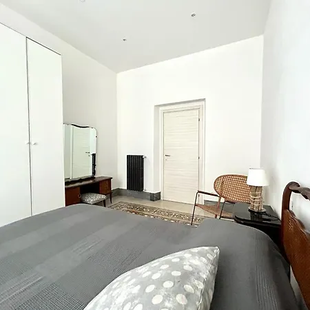Apartment Acatoa - Spacious Bright In The City Center 3 Bedrooms - / Easy Access And Connections To 5 Terre And Portovenere