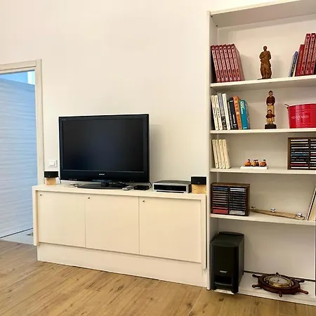 Acatoa - Spacious Bright In The City Center 3 Bedrooms - / Easy Access And Connections To 5 Terre And Portovenere *