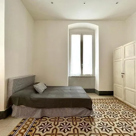 Acatoa - Spacious Bright In The City Center 3 Bedrooms - / Easy Access And Connections To 5 Terre And Portovenere Apartment La Spezia