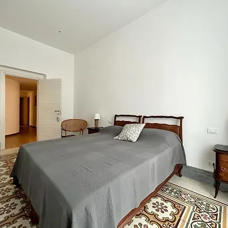 公寓 Acatoa - Spacious Bright In The City Center 3 Bedrooms - / Easy Access And Connections To 5 Terre And Portovenere 斯培西亚