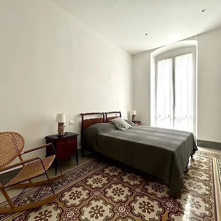 Acatoa - Spacious Bright In The City Center 3 Bedrooms - / Easy Access And Connections To 5 Terre And Portovenere * 斯培西亚