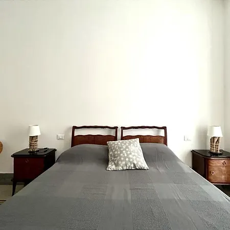 Daire Acatoa - Spacious Bright In The City Center 3 Bedrooms - / Easy Access And Connections To 5 Terre And Portovenere La Spezia